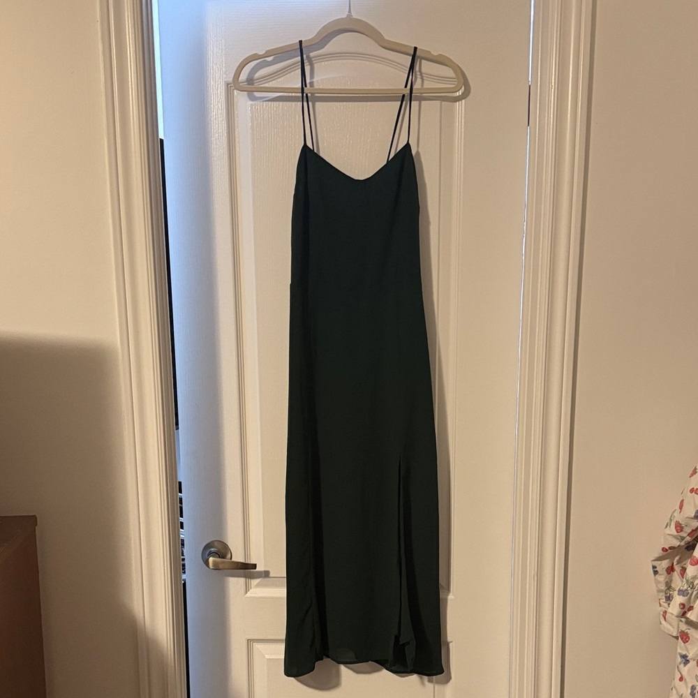 Tie Strap Sweetheart Dress in Deep Green